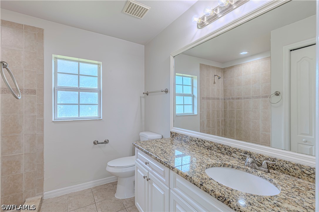 3 Bed SingleFamilyResidence for Sale in Greenbriar, photo 19