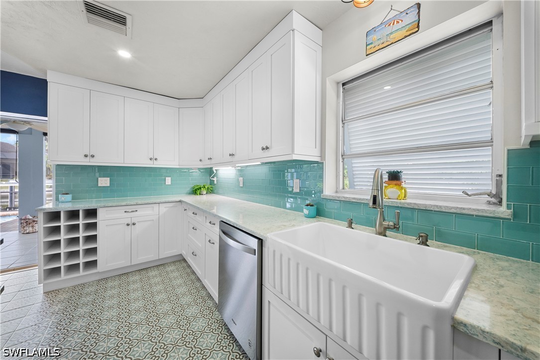2 Bed Pool Home for Sale in Marco Beach, photo 19