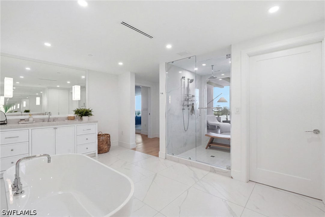 4 Bed Waterfront Home for Sale in Naples, photo 19