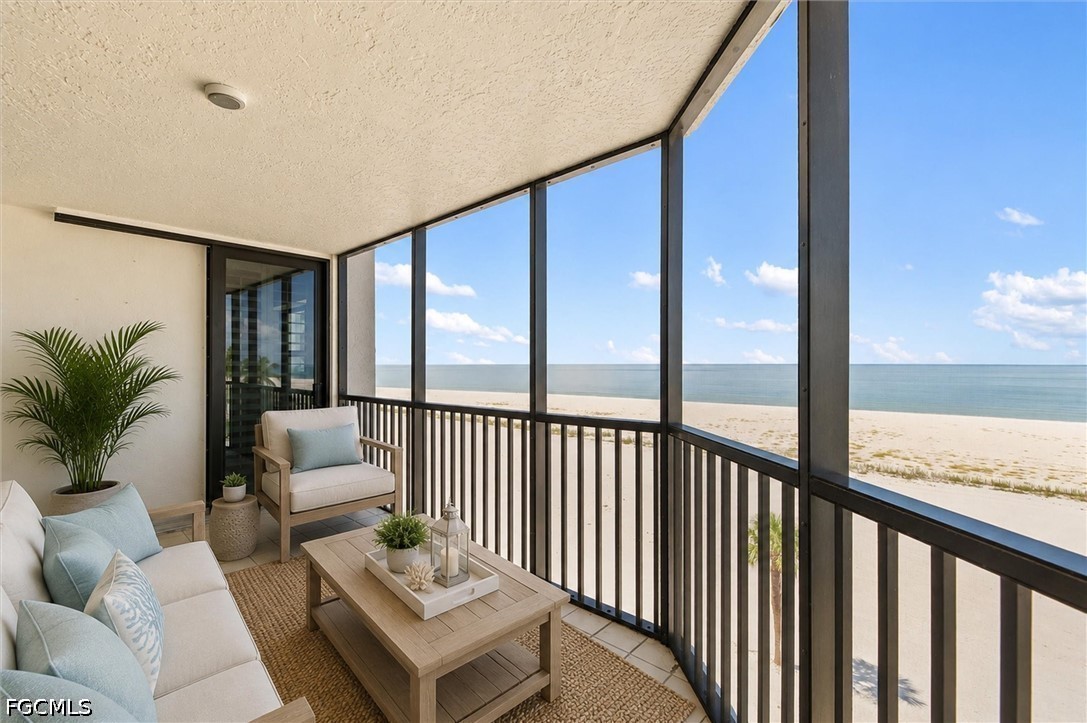 2 Bed Waterfront Home for Sale in Shamron Beach Condo, photo 19