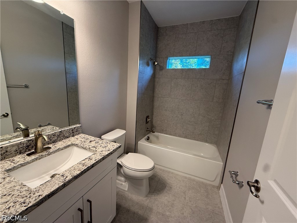 3 Bed SingleFamilyResidence for Sale in Lehigh Acres, photo 19