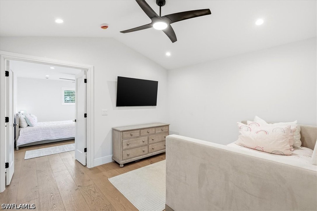 3 Bed Townhouse for Sale in Monterey, photo 19
