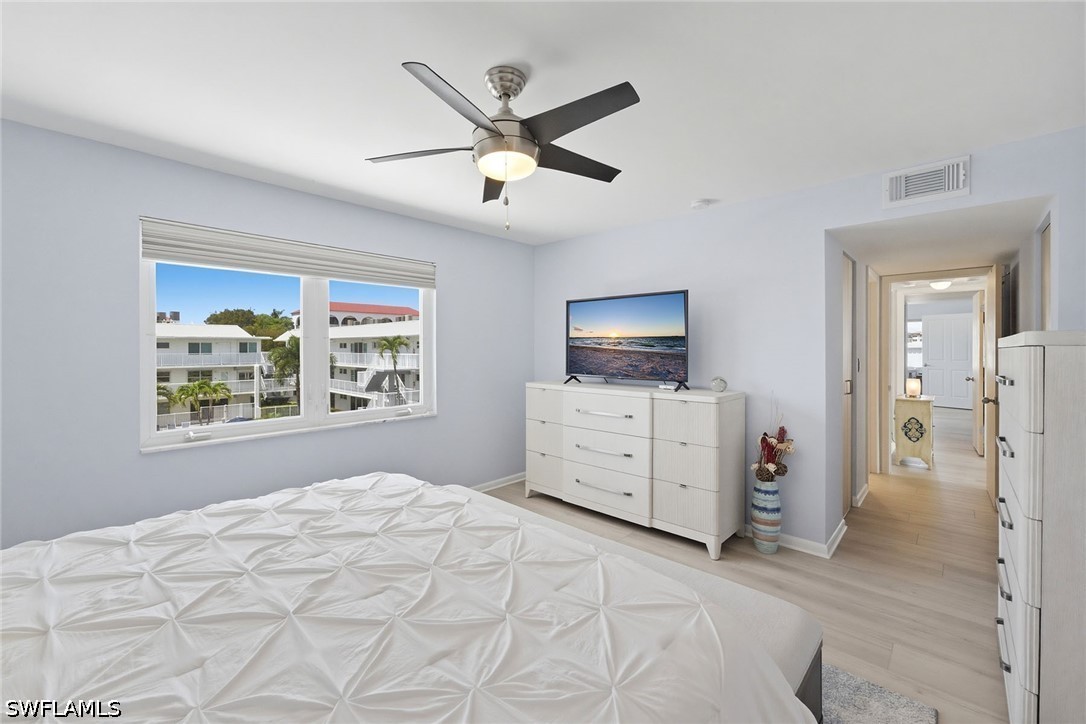 2 Bed Waterfront Home for Sale in Marina Manor, photo 19