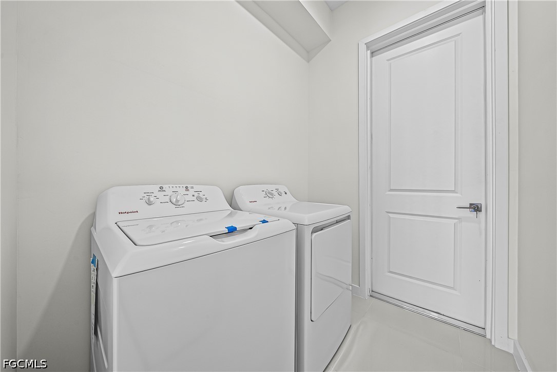 4 Bed SingleFamilyResidence for Sale in Lehigh Acres, photo 19