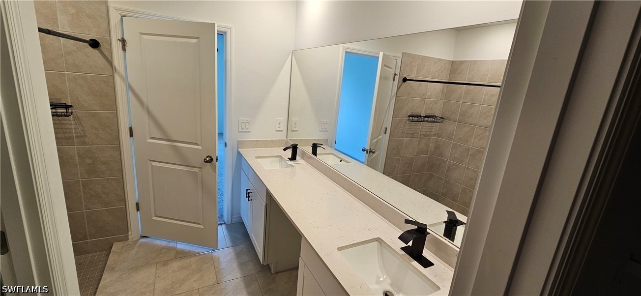 5 Bed SingleFamilyResidence for Sale in Savanna Lakes, photo 19