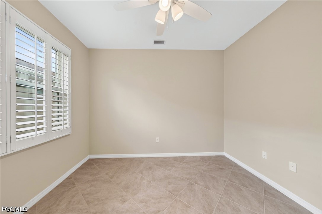 4 Bed SingleFamilyResidence for Sale in Venetian Pointe, photo 19