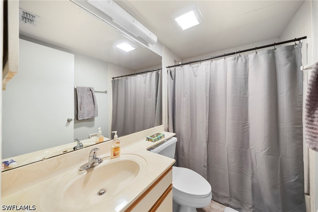 3 Bed Condominium for Sale in Fairways, photo 19