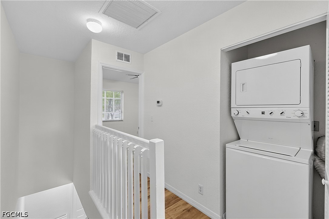 2 Bed Waterfront Home for Sale in Fort Myers, photo 19