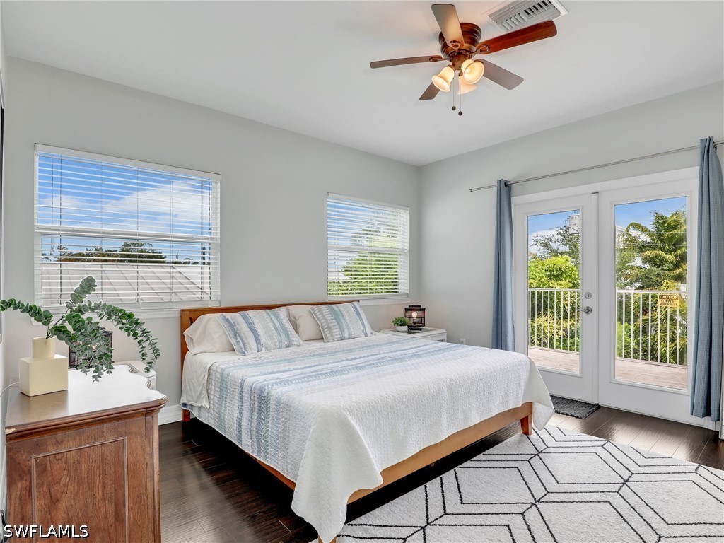 3 Bed SingleFamilyResidence for Sale in Naples, photo 19