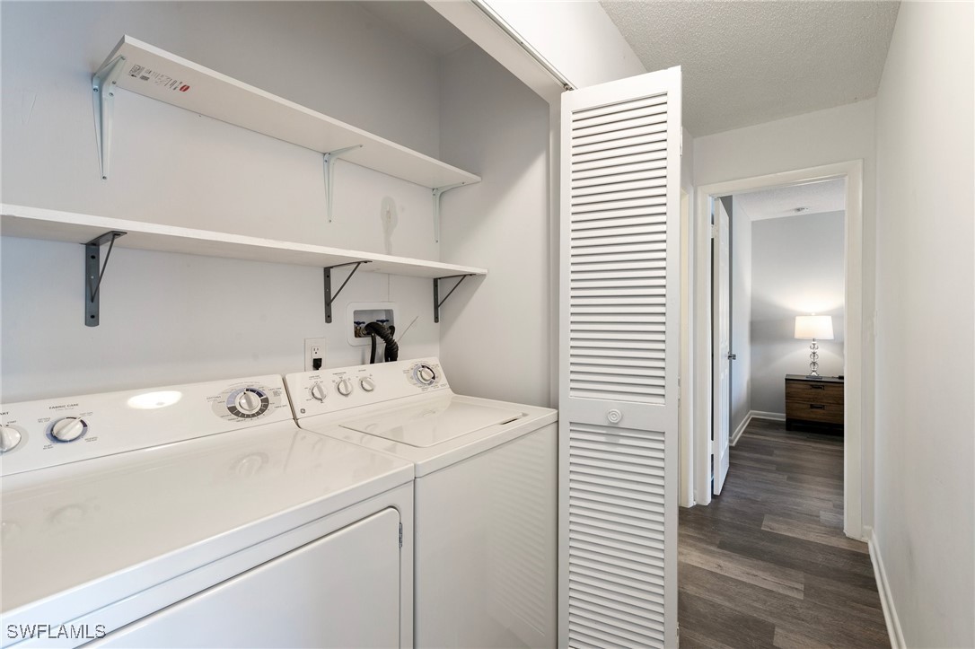 2 Bed Condominium for Sale in Naples, photo 20