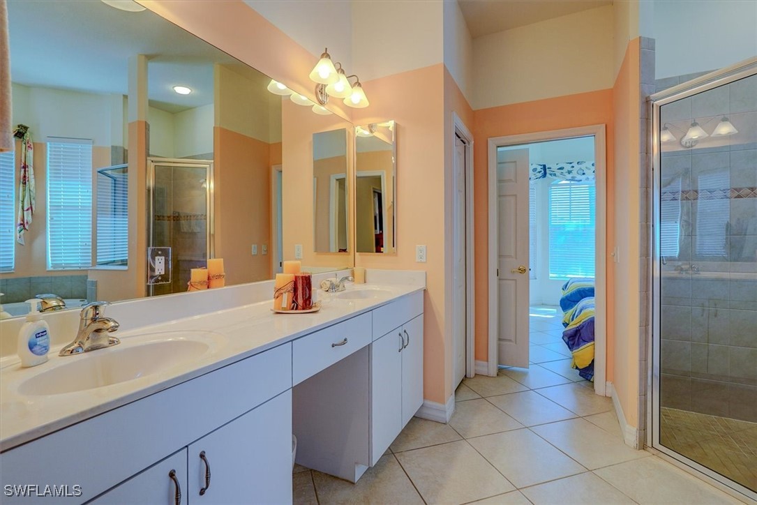4 Bed Pool Home for Sale in Cape Coral, photo 20