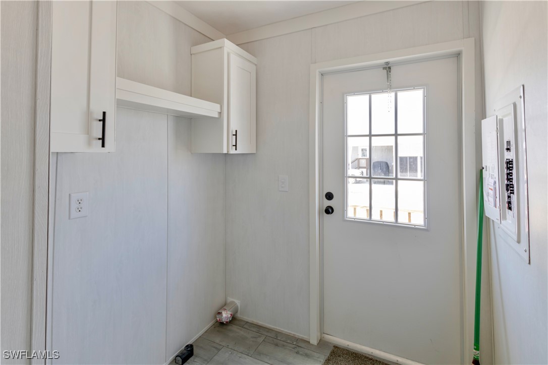 2 Bed ManufacturedHome for Sale in Pine Island Cove, photo 20