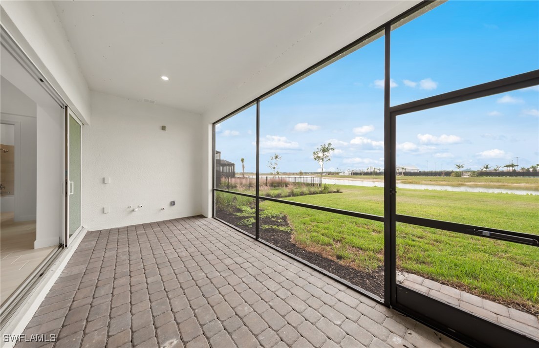 3 Bed Waterfront Home for Sale in Terrawalk, photo 20