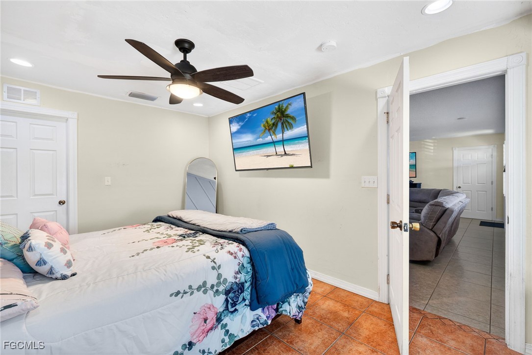 3 Bed SingleFamilyResidence for Sale in Lehigh Acres, photo 20