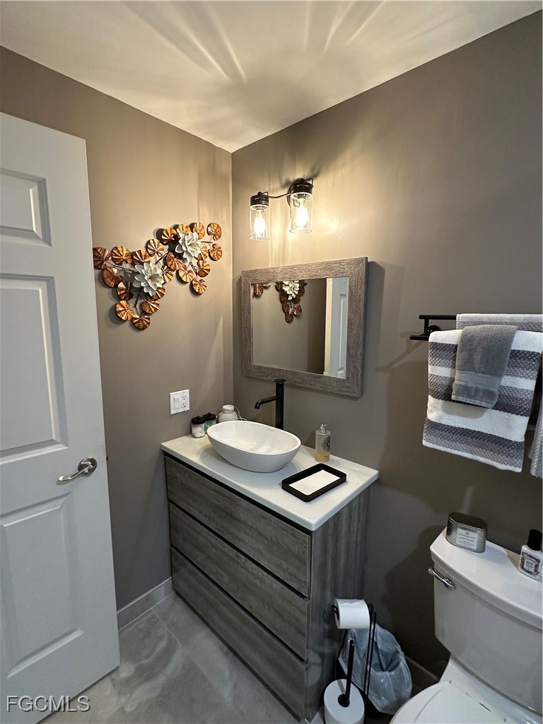 2 Bed Waterfront Home for Sale in Cape Coral, photo 20