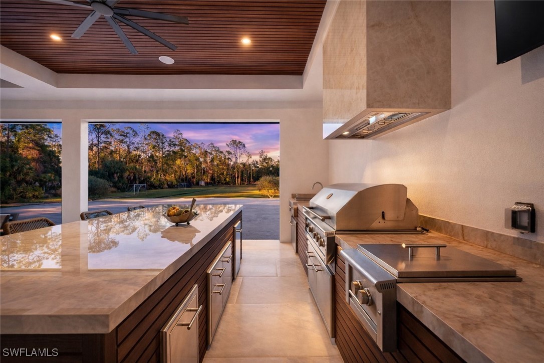 4 Bed SingleFamilyResidence for Sale in Naples, photo 20
