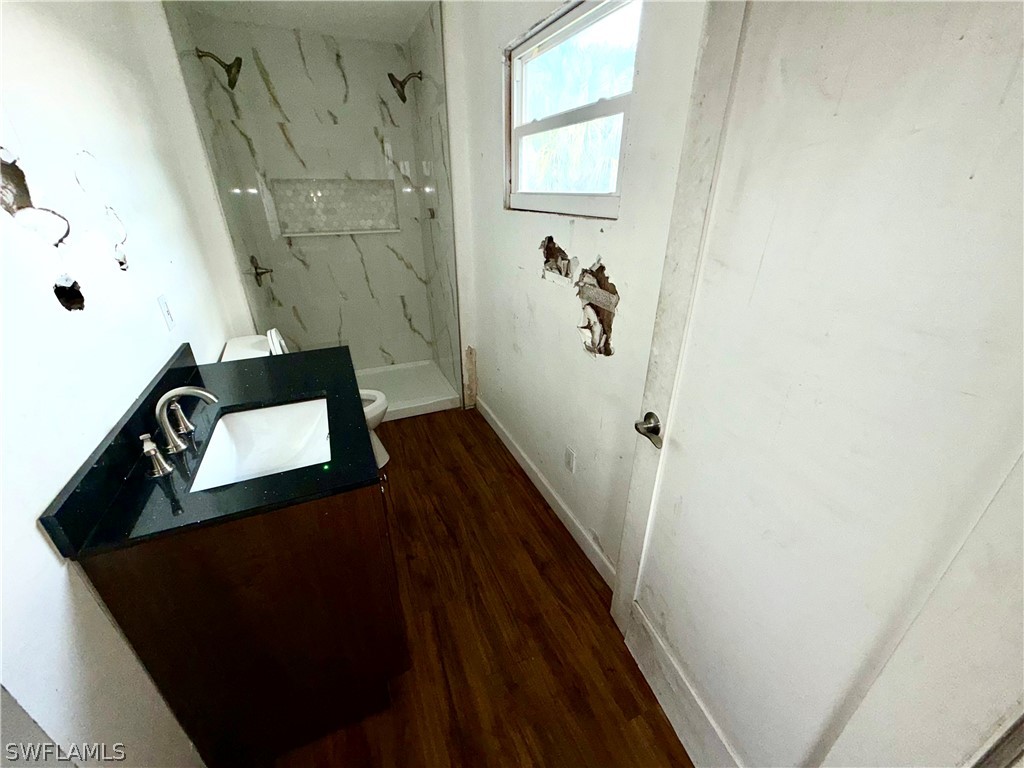 2 Bed SingleFamilyResidence for Sale in Naples, photo 20