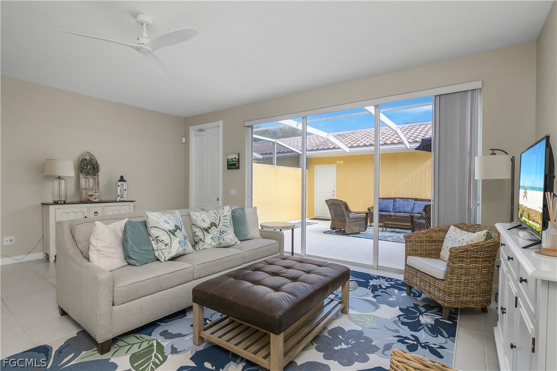 3 Bed Waterfront Home for Sale in San Remo, photo 20