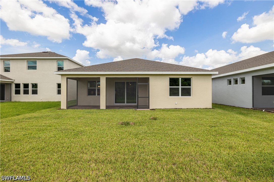 4 Bed Waterfront Home for Sale in Coral Bay, photo 20