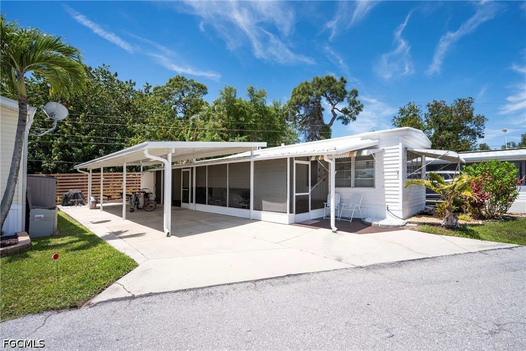 1 Bed ManufacturedHome for Sale in Estero, photo 20