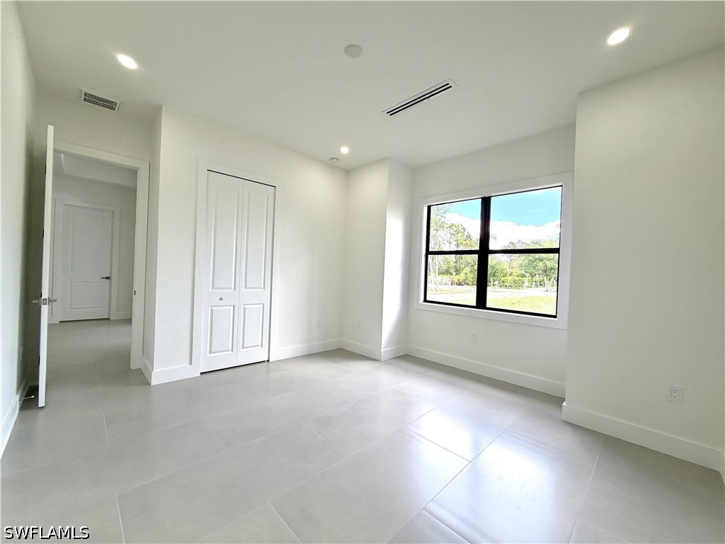 4 Bed SingleFamilyResidence for Sale in Naples, photo 20