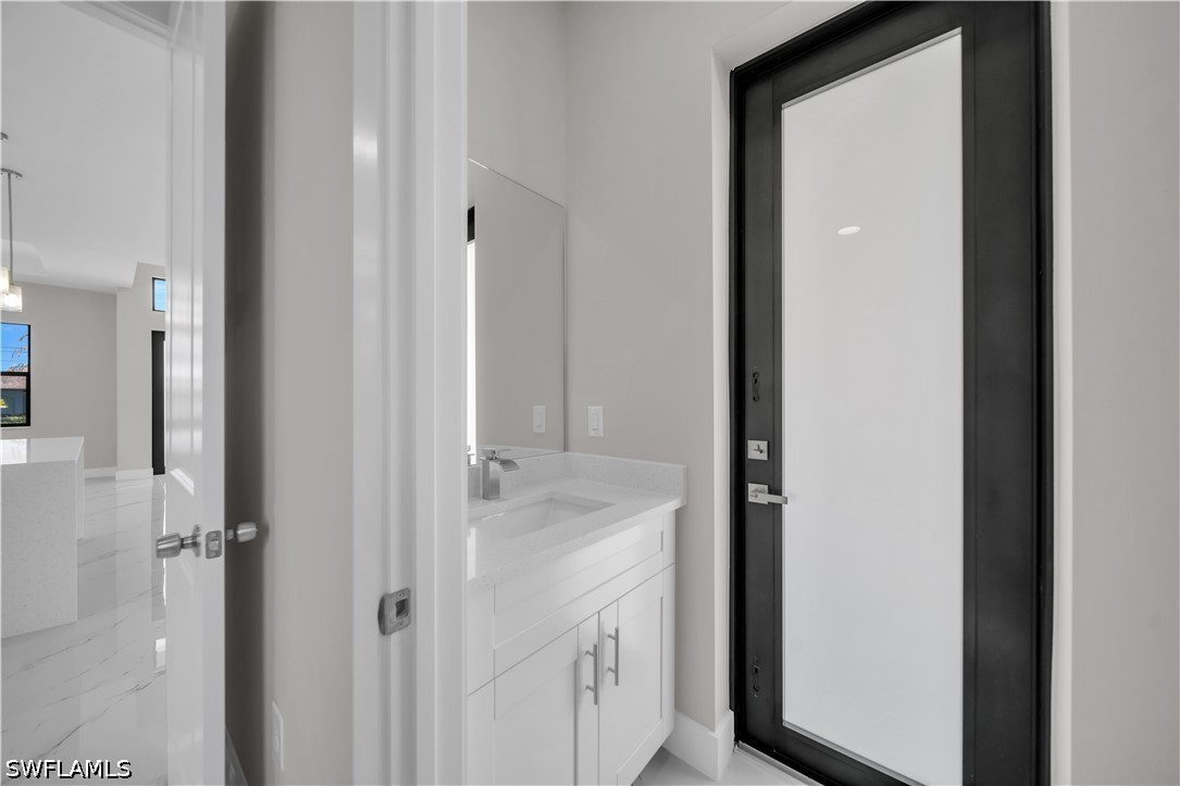3 Bed SingleFamilyResidence for Sale in Lehigh Acres, photo 20