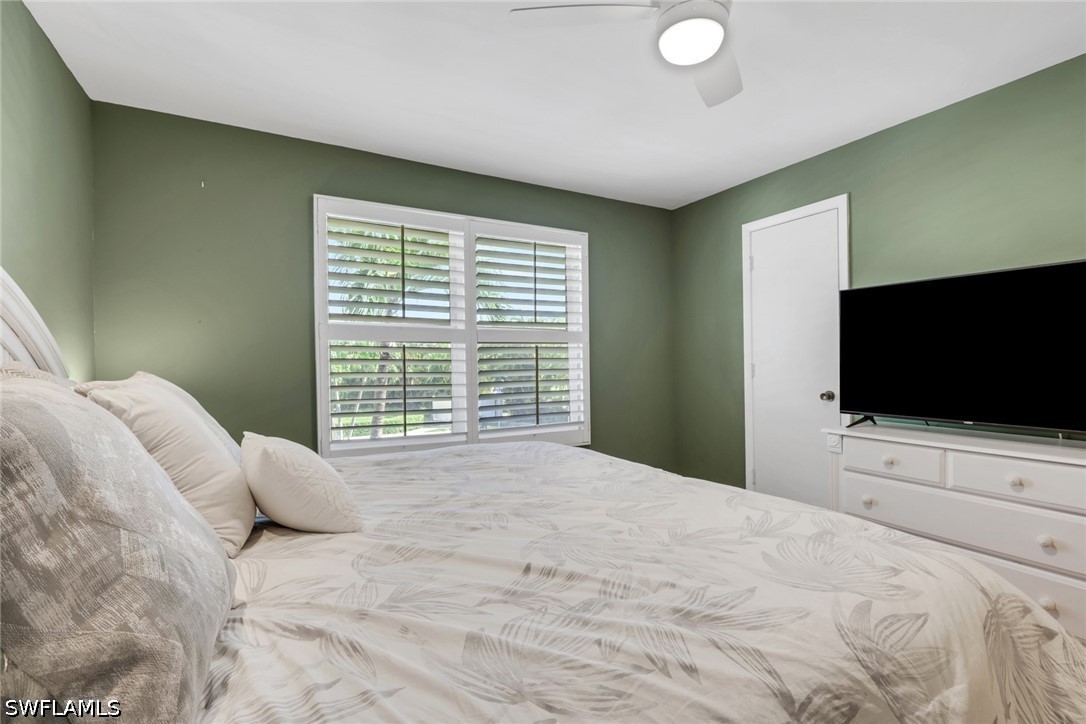 2 Bed Condominium for Sale in Marco Island, photo 20