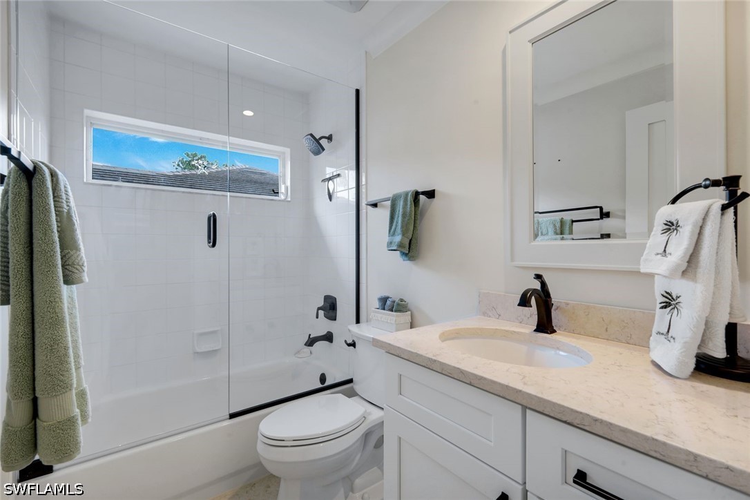 3 Bed Waterfront Home for Sale in Naples, photo 20