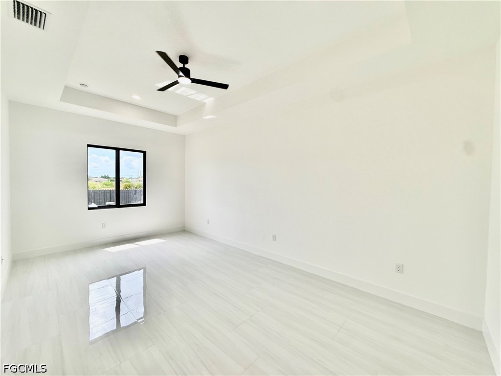 4 Bed SingleFamilyResidence for Sale in Lehigh Acres, photo 20
