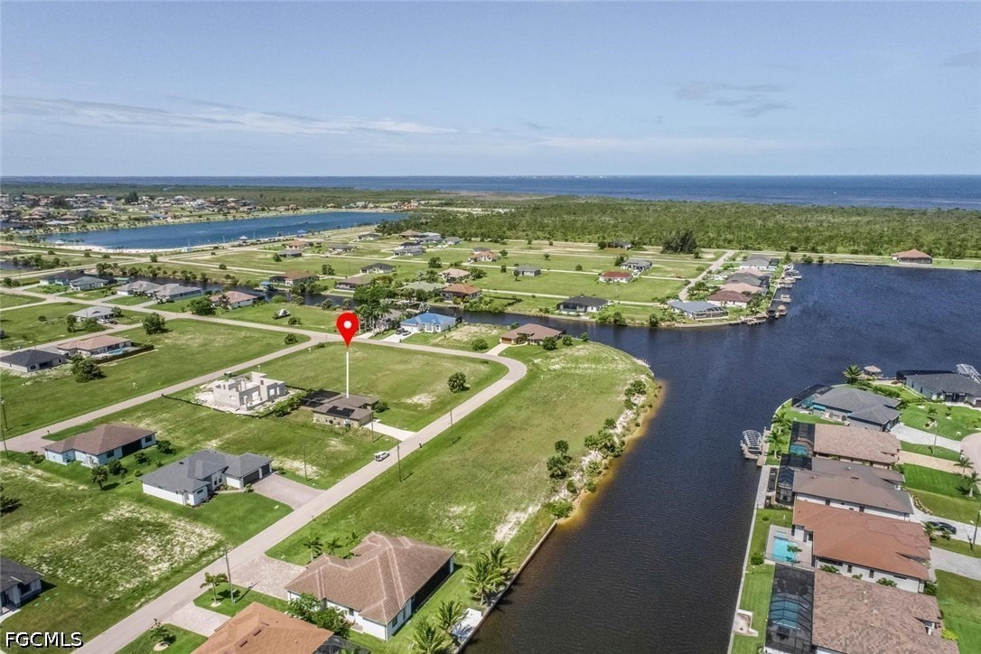 3 Bed Pool Home for Sale in Cape Coral, photo 20