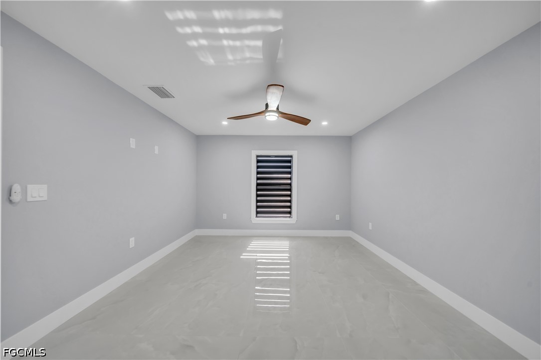 3 Bed Pool Home for Sale in Cape Coral, photo 20
