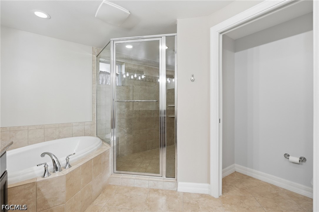 2 Bed Waterfront Home for Sale in North Star Yacht Club, photo 20