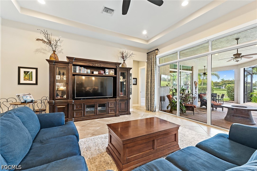 4 Bed Pool Home for Sale in Torrey Pines, photo 20