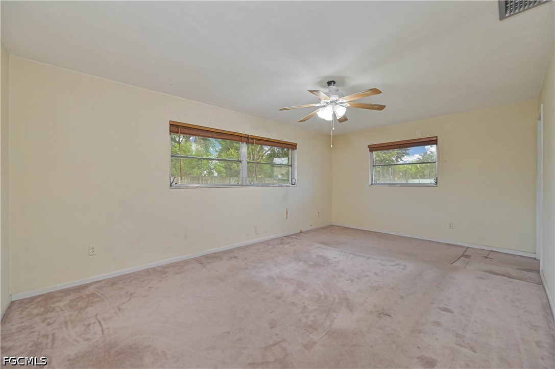 4 Bed SingleFamilyResidence for Sale in Cape Coral, photo 20