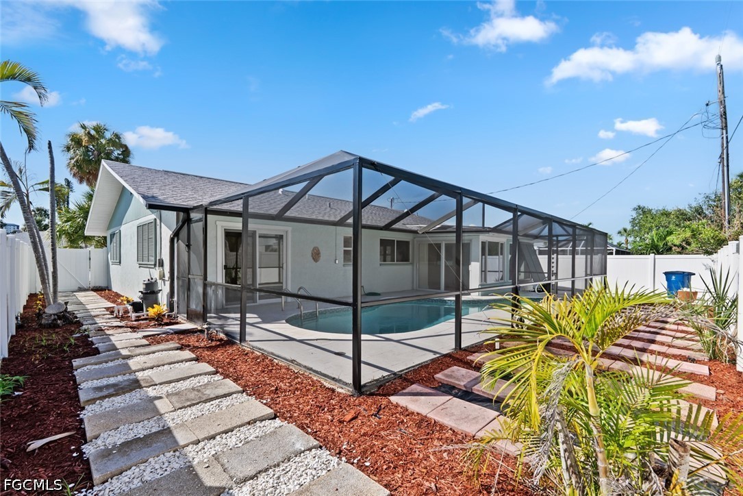 3 Bed Pool Home for Sale in Leilani, photo 20