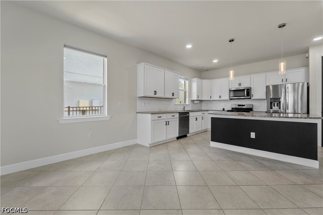 3 Bed Pool Home for Sale in Parkside, photo 20