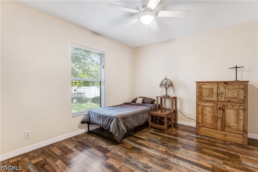 3 Bed SingleFamilyResidence for Sale in Cape Coral, photo 20