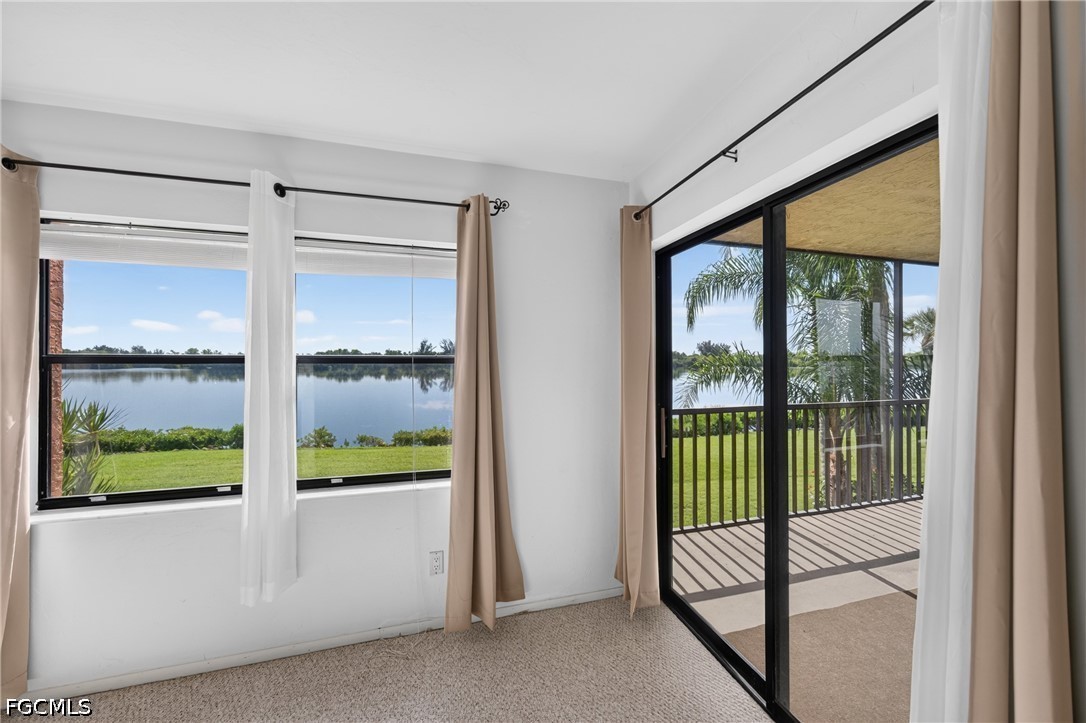 2 Bed Waterfront Home for Sale in North Fort Myers, photo 20