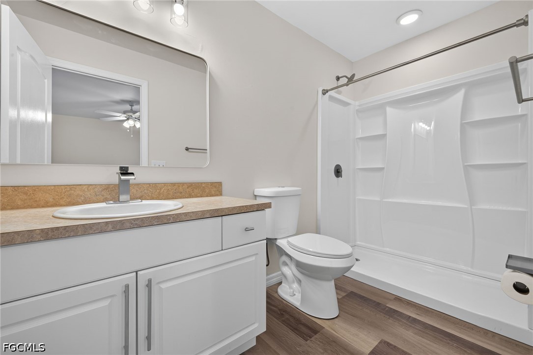 3 Bed SingleFamilyResidence for Sale in Lehigh Acres, photo 20