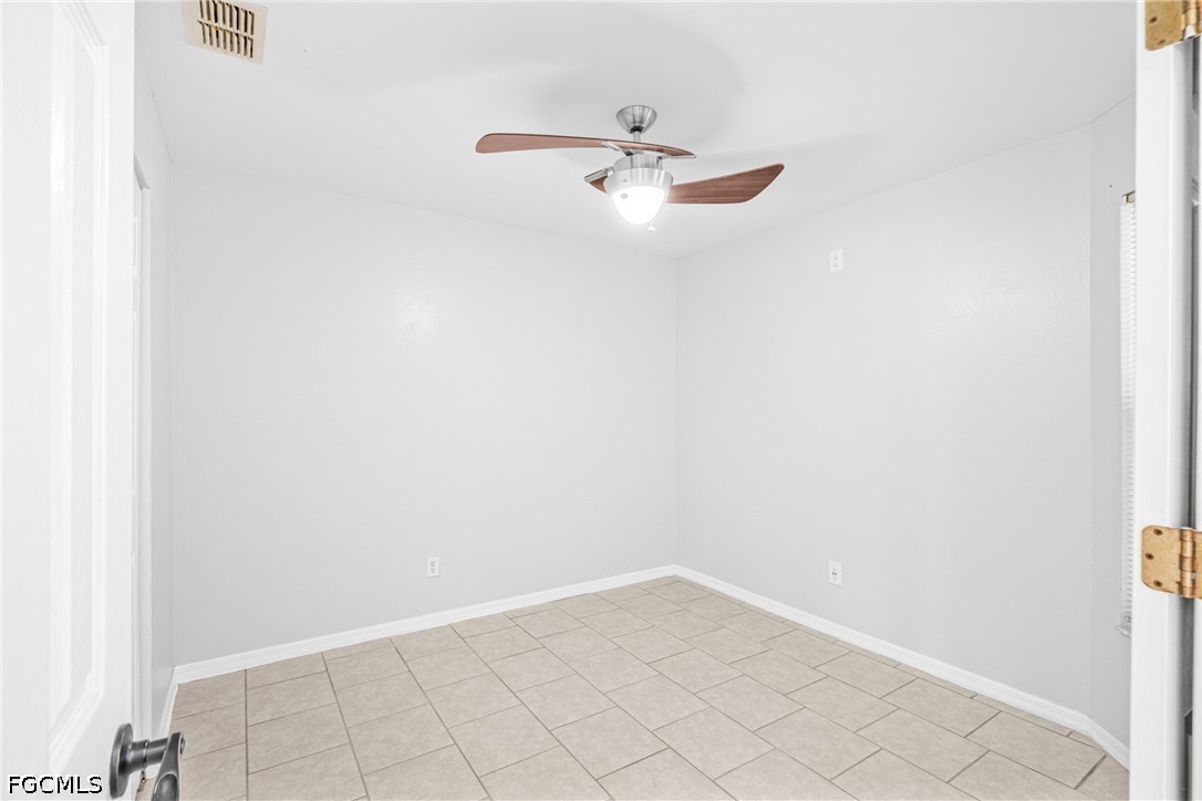 3 Bed SingleFamilyResidence for Sale in The Meadow, photo 20