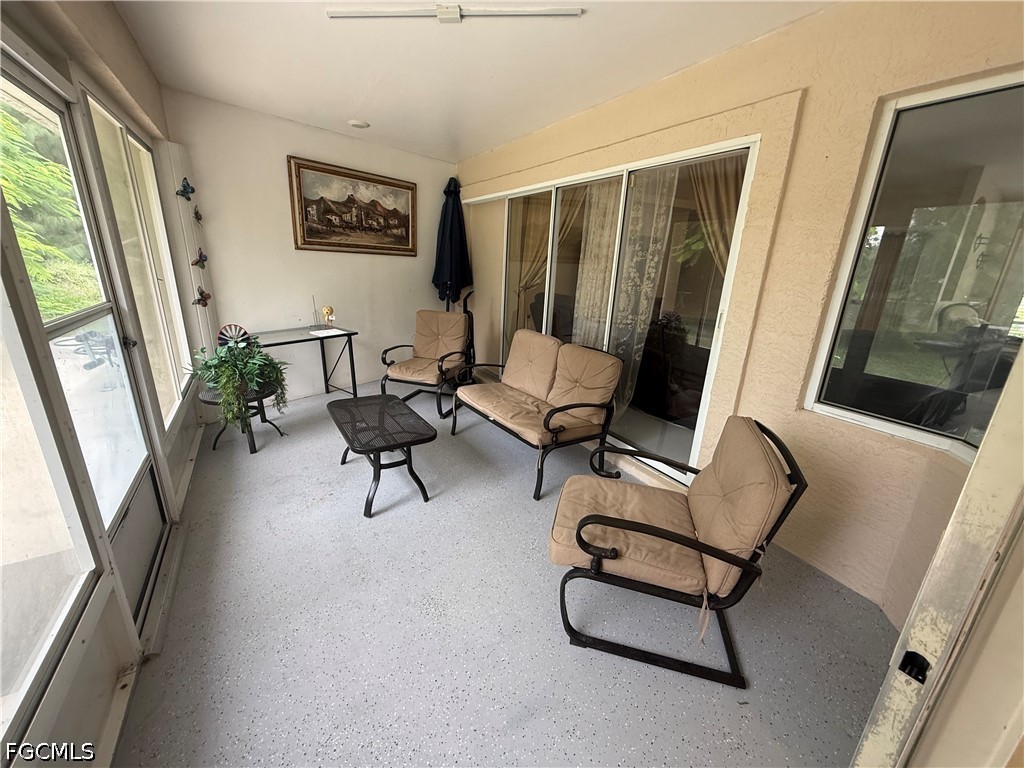 2 Bed Waterfront Home for Sale in Cape Coral, photo 20