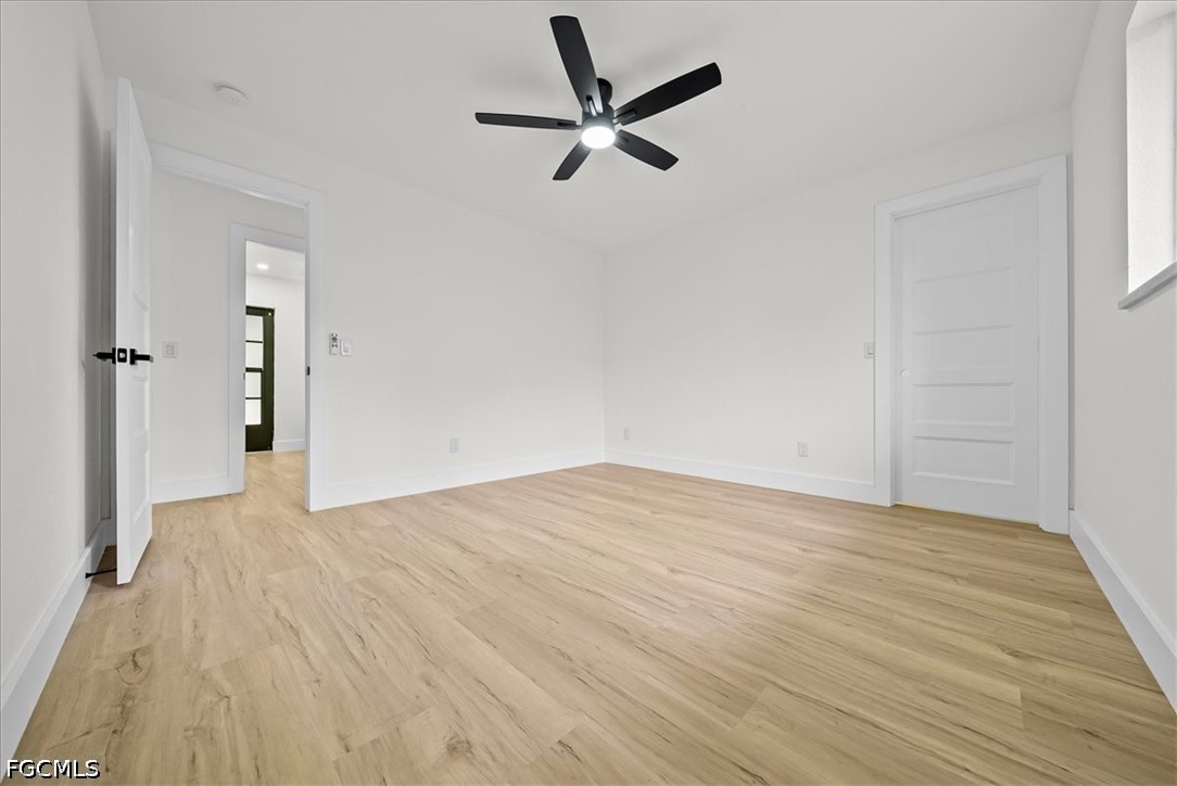 3 Bed SingleFamilyResidence for Sale in Cape Coral, photo 20