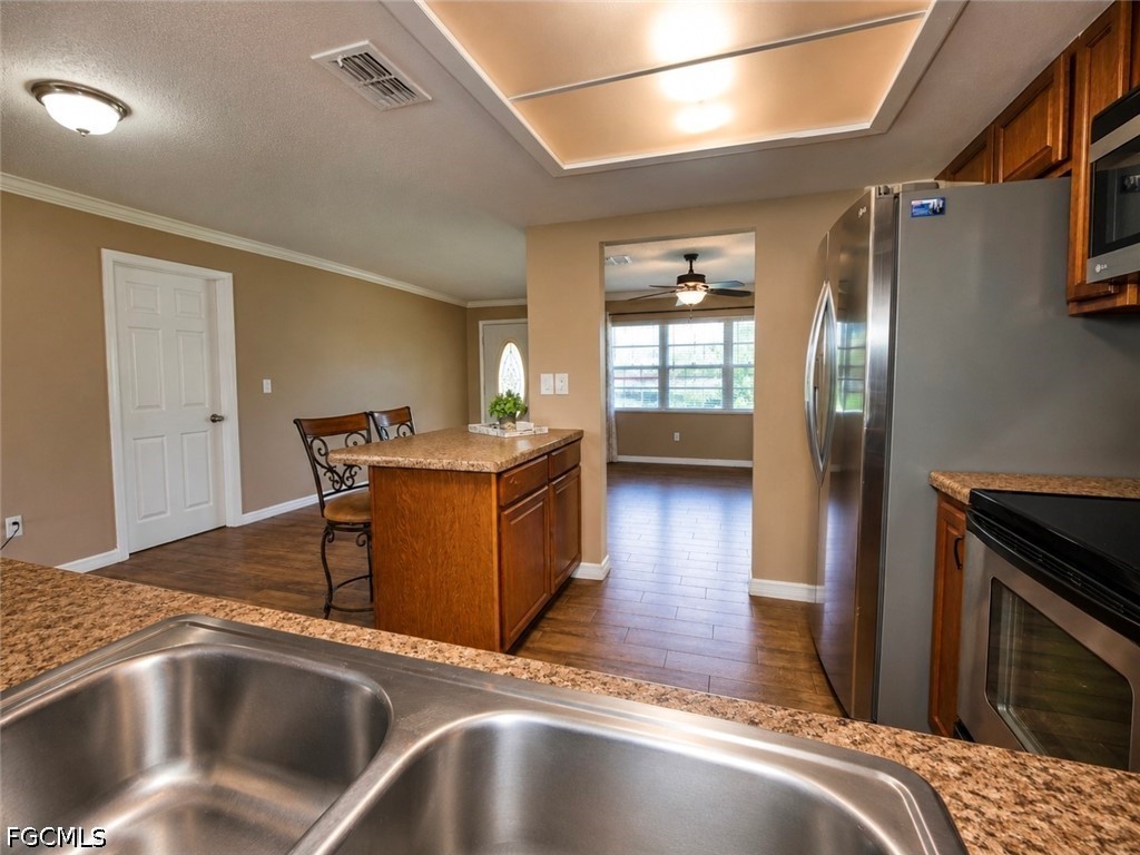 3 Bed SingleFamilyResidence for Sale in North Fort Myers, photo 20