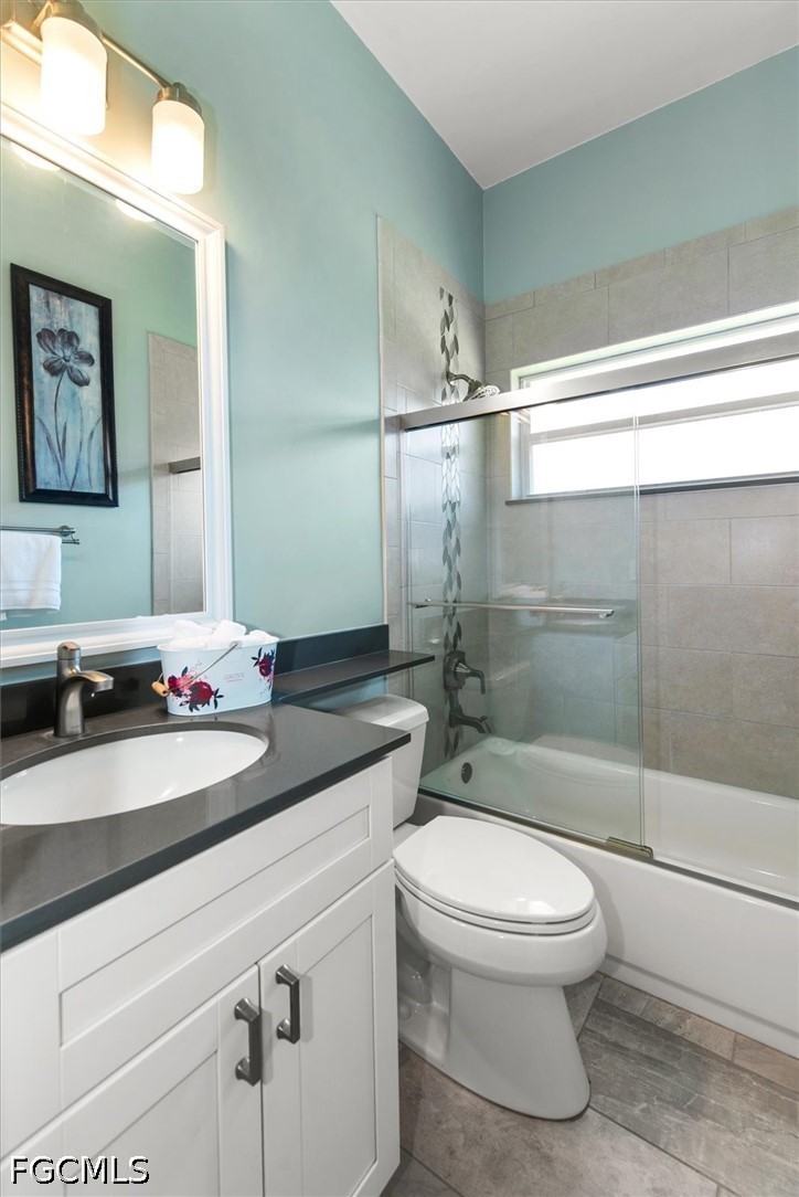 3 Bed Waterfront Home for Sale in Fort Myers, photo 20