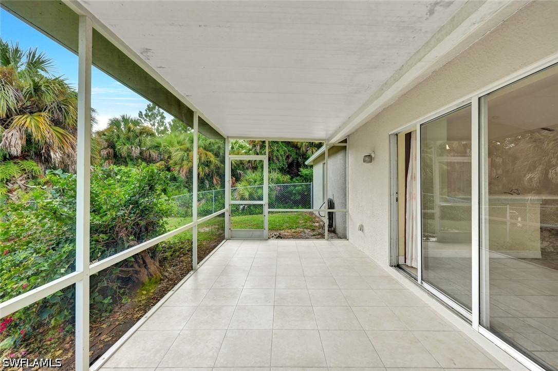 3 Bed SingleFamilyResidence for Sale in Naples, photo 20