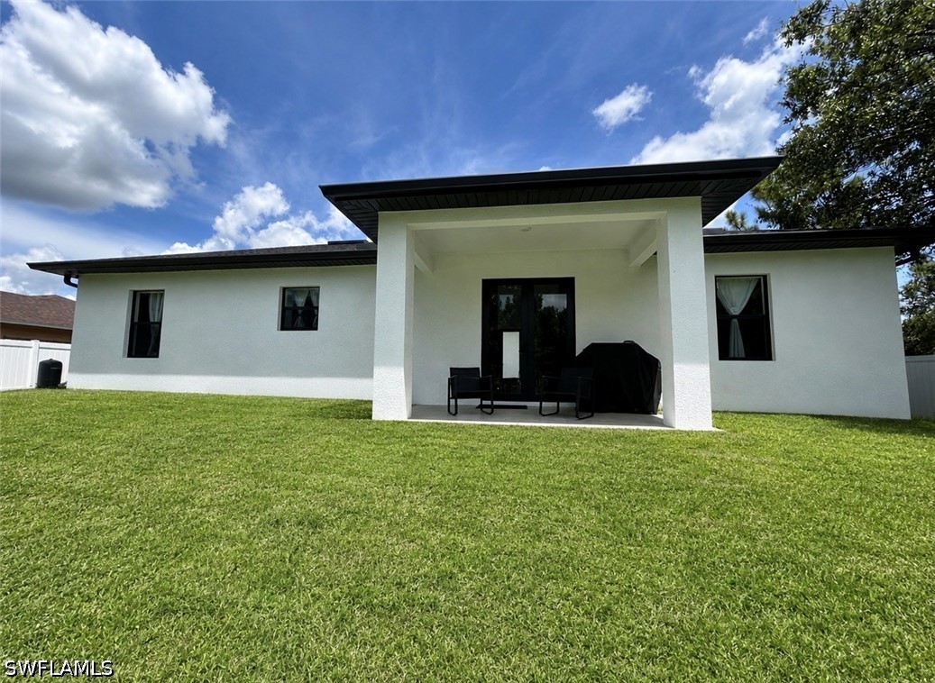 3 Bed Waterfront Home for Sale in Lehigh Acres, photo 20