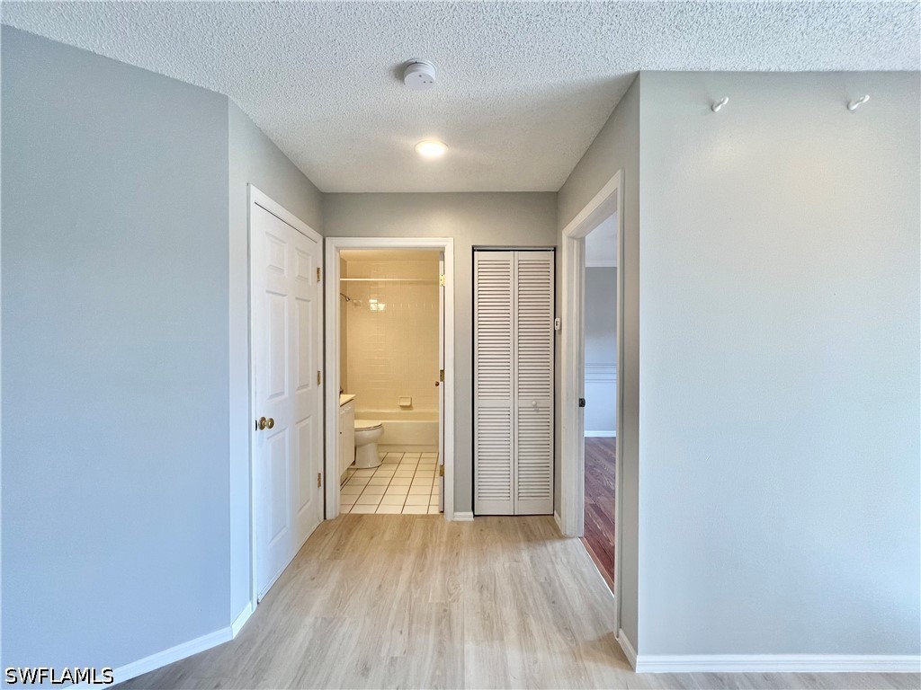 2 Bed Condominium for Sale in Naples, photo 20
