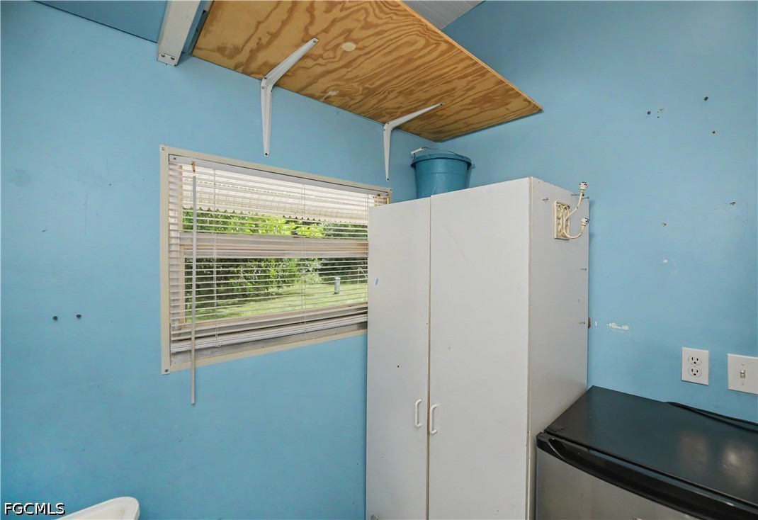 1 Bed ManufacturedHome for Sale in North Fort Myers, photo 20