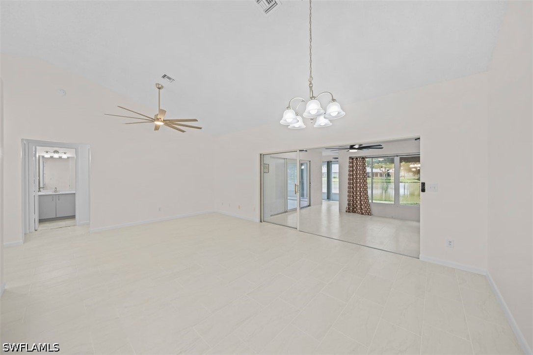 2 Bed Waterfront Home for Sale in Fort Myers, photo 20