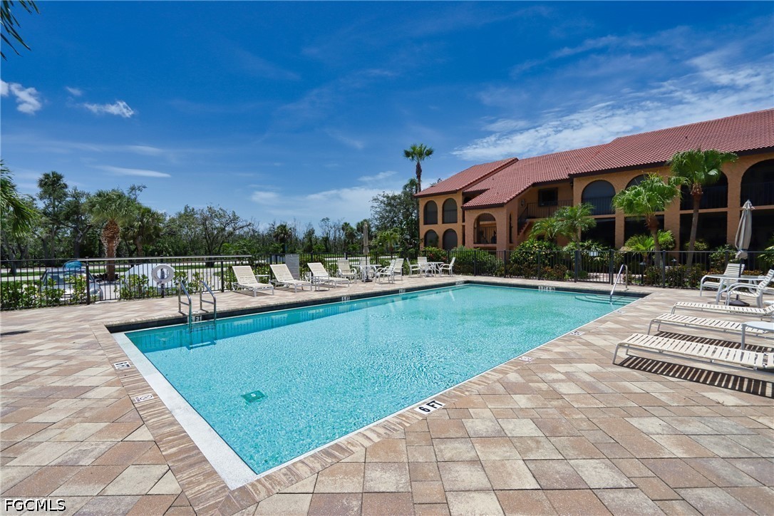 2 Bed Condominium for Sale in Cape Coral, photo 20